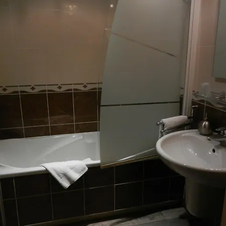 Hotel Restaurant L'arpege 3*